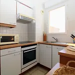 Cyprien - T3 Pour 6 Pers. - Piscine Collective, Terrasse, Parking - Fr-1-309-357 Appartamento